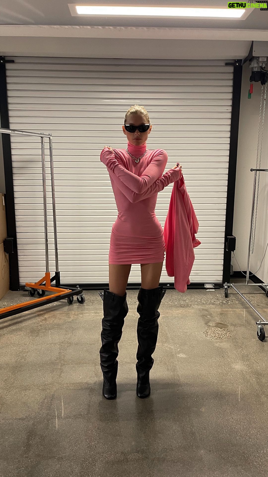 Elsa Hosk Instagram - Pink jersey coming Nov 30thππ @helsastudio