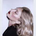 Elsa Hosk Instagram - holiday red💄