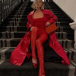 Elsa Hosk Instagram - Red is the new black they said 🌹 @revolve
