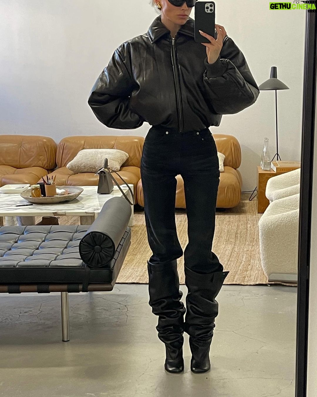 Elsa Hosk Instagram - Uploaded all my recent looks to my website 🖤 links to shop in bio