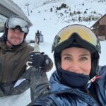 Elsa Pataky Instagram - New Years at the snow with my love ones. Happy New Year to all of you. / Celebrando el Año Nuevo con la gente que quiero y me hace feliz. Feliz Año a todos!