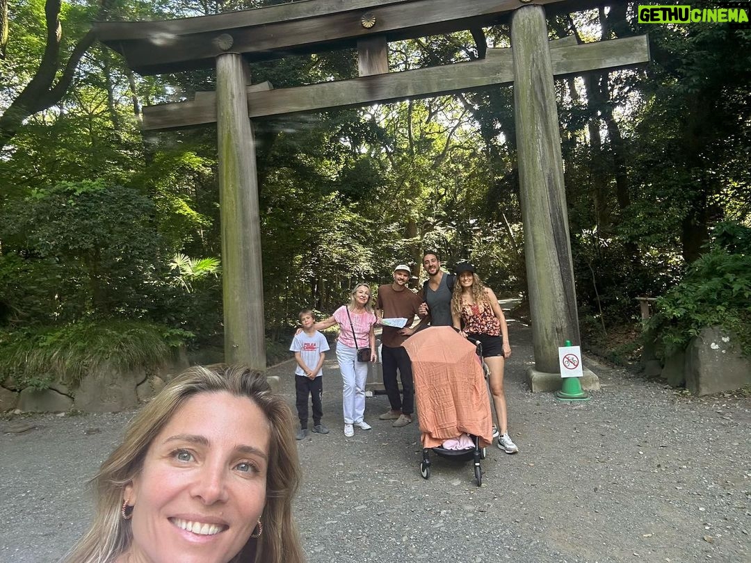 Elsa Pataky Instagram - Holidays in Tokyo 🇯🇵