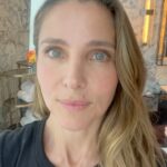 Elsa Pataky Instagram - You can already order our new Native sunrise blend moisturiser at purelybyron.com @purelybyron/ ya puedes adquirir nuestra nueva crema hidratante, Native Sunrise blend moisturiser.