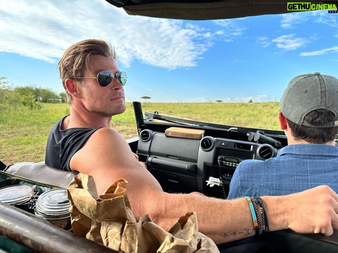 Elsa Pataky Instagram - One or my favourites place in the world! I always dream of Africa. @africa.born @samstogdale