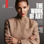 Elsa Pataky Instagram - Boss lady vibes all the way 😉 Thank you @tmagazineau Editor-in-chief: @lifeofkatarina Photographer: @pierretoussaint Stylist: @vvh_stylist Hair: @bradmullins Make-up: @sarahtammer Jewellery: @bulgari #bulgari Jacket: @fendi