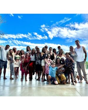 Elsa Pataky Instagram - Happy Christmas!! 🎅🏼Feliz Navidad a todos!