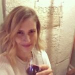 Elvin Aydoğdu Instagram - 🍷🙋🏼‍♀️#alacati #çeşme #mychildhood #hoshaff Hoshaff