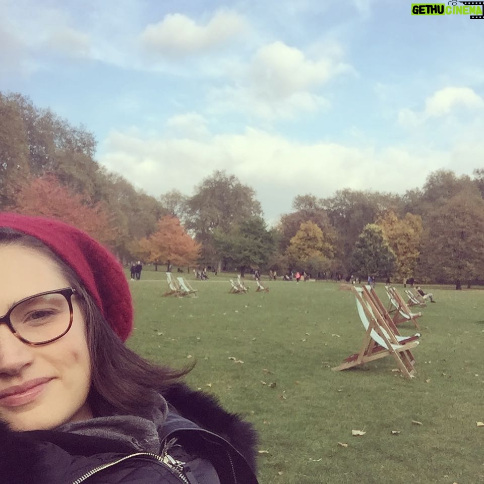 Elvin Aydoğdu Instagram - #playwritinginlondon #stjamespark #londonplaywritinglab #london 📝 St James's Park