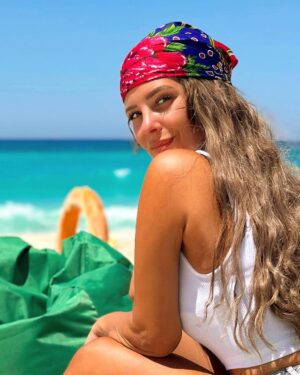 Eman El Assi Instagram - 🌬️🐚