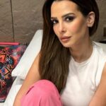 Eman El Assi Instagram - Omg my little talented daughter did my makeup 🥰🥰god bless you my everything @rittajeissa 🤍 I am impressed and blessed