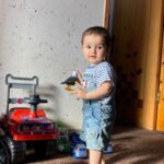 Eman El Assi Instagram - الطفل هاني عزام، والده يعمل طبيباً وهذه واحدة من أبشع الرسائل و الشهادات التي تصلني وتوثيق لجريمة بشعة والسؤال الذي يطرح نفسه. من سيحاسب إسر١ئيل؟ العالم الذي انتفض من أجل ادعاءات كاذبة ولم يرى دليلاً واحداً ولا صورة واحدة وقلبت الدنيا واعطت إسر١ئيل الحق في الدفاع عن نفسها واعطى العالم الدولي والعربي الضوء الأخضر لإبادة غز. جماعية كي تُرضي إسر١ئيل غرورها وتكبح شهوتها المريضة في الق.تل والانتقام. السؤال الثاني من سيحقق في هذا الملف؟ هل لنا أن نتفاعل بشكل يرقى للجريمة ونعمل على إيصال هذه الرسالة التي وصلتني لمجموعة من المدافعين والمحامين لتقديمها للمحاكم ولنشر وفضح ومحاسبة ومعاقبة إسر١ئيل. لكن عليكم مشاركة هذا البوست ليس تكرما ولا تعاطفاً ولا منة ولا تضامنا .. علينا النشر لأننا نتبنى رسالة وقصة كل طفل فاسطيني في غز.ة هؤلاء أطفالنا بعد أن قتلت إسر١ئيل آبائهم ومن ثم اغتالت الصغ١ر وتلك جريمة ليست بعيدة عن إسر١ئيل التي نعرفها والعالم الذي يقف خلفها فهذه الجريمة اعترفوا بها مراراً وتكراراً حينما يحثون على قتل الطفل الفاسطيني بشكل علني حينما يقولون ذلك في الفيديوهات ويكتبون ذلك على الجدوان ويحولون من كلماتها أغنيات وشعارات وسخرية .. وتلك فضيحة أخرى تتجلى فيها بشاعة وجه العالم الموالي لهذه العصابة. #حاسبوا_المجرمين. The child Hani Azzam, whose father is a doctor, is mentioned in one of the most horrendous messages and testimonies that have reached me, documenting a heinous The world that was agitated over false claims without seeing a single piece of evidence or a single photo, turned everything upside down, and gave Israel the right to defend itself. This also gave the international and Arab world the green light for the mass extermination in Gaza to satisfy Israel's pride and curb its sick desire for killing and revenge. Can we react in a manner that befits the crime and work to convey this message that reached me to a group of defenders and lawyers to present it to the courts, to publish, expose, and hold Israel accountable and punishable? We must share because we embrace the message and story of every child This crime is not far from the Israel we know and the world that stands behind it. They have repeatedly confessed to this crime when they openly encourage the killing of the Palestinian child.