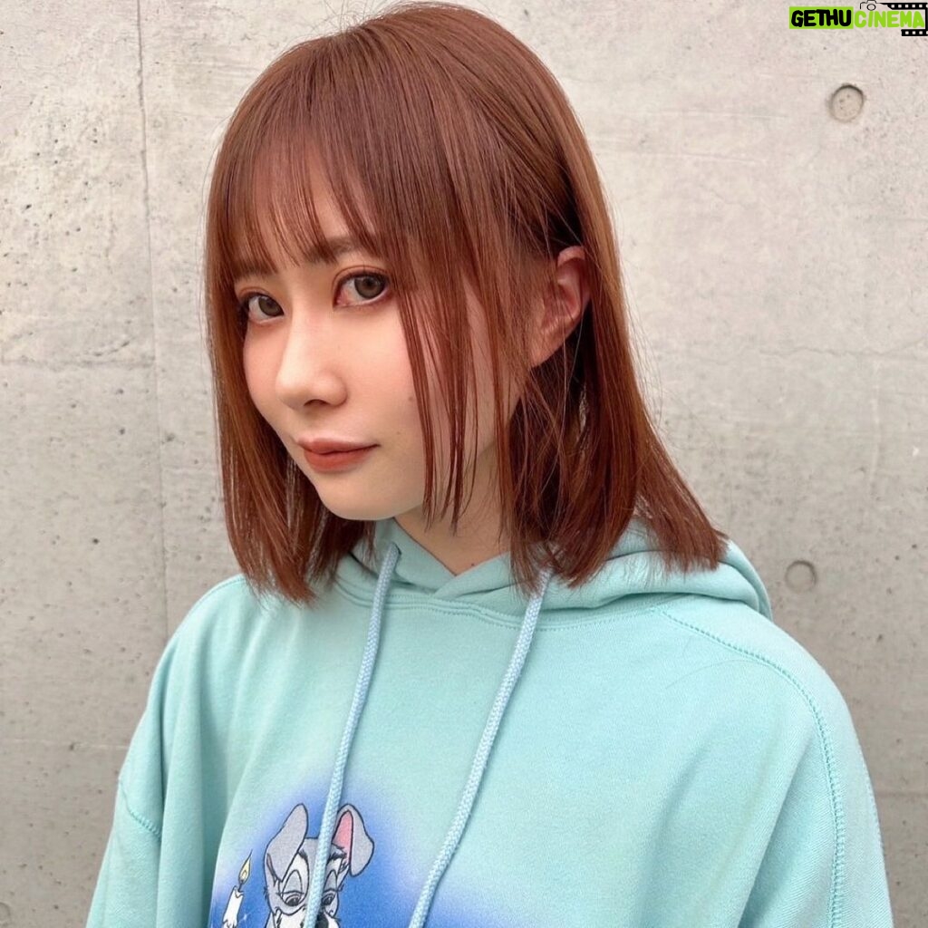Emi Ōmatsu Instagram - YouTubeでもあげましたが 髪の毛バッサリ切りました〜！ いけてる？ど？ど？ど？（うるさ） 今回も友達のだいちゃんが とてもかわいくしあげてくれました！ ありがとだいちゃん！！