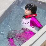 Emi Ōmatsu Instagram – 女祭り！
ヘラヘラ主催のヌルヌル階段
参加させてもらいました！
めちゃくちゃ楽しかった〜〜〜
久しぶりにみんなでめちゃくちゃ笑って
みんなと仲良くなれた一日でした😭✨
ローションぬるぬるなって
滑って転んでドロドロ状態でシャワー浴びて、すっぴんなって…
誰も恥ずかしがることなく全員がやりきってて
空間にいてとても心地よかったし
ほんと青春だった！！
またやりたい！！！
企画してくれたヘラヘラ本当にありがとう！