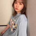 Emi Ōmatsu Instagram – だいちゃんに髪染めてもろて写真撮ってもろた！
だいちゃん髪染めるの上手やし
写真撮るのも上手、、、🥺🥺🥺
髪伸ばすのがんばってみよーとおもっている！
服はまあたそちゃんがおくってくれたやつ！めちゃかわいい！ありがと！