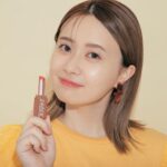 Emi Ōmatsu Instagram - 本日発売のmini9月号に少し出させていただいております！ TONYMOLYさんとのタイアップで色んなコスメを使わせていただいたのですがどれも最高すぎました☺️☺️☺️ #TONYMOLY #トニーモリー　#ワンダーセラミドモチトナー