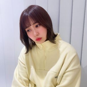 Emi Ōmatsu Instagram - 髪色変えた🥺🥺🥺
ど？ど？ど？ど？ど？