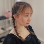 Emi Ōmatsu Instagram - とある撮影でステキな衣装 きさせてもろて かわいい髪型してもらいました！ ど？ど？ど？（圧） 何の撮影かはお楽しみに😘✨