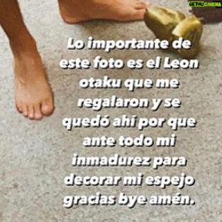 Emilio Osorio Instagram - Nadie: Absolutamente nadie: Emilio: lO iMpOrTaNtE eS El PeLuChE 🧸. El fandom: 👁👅👁 👁👀👀
