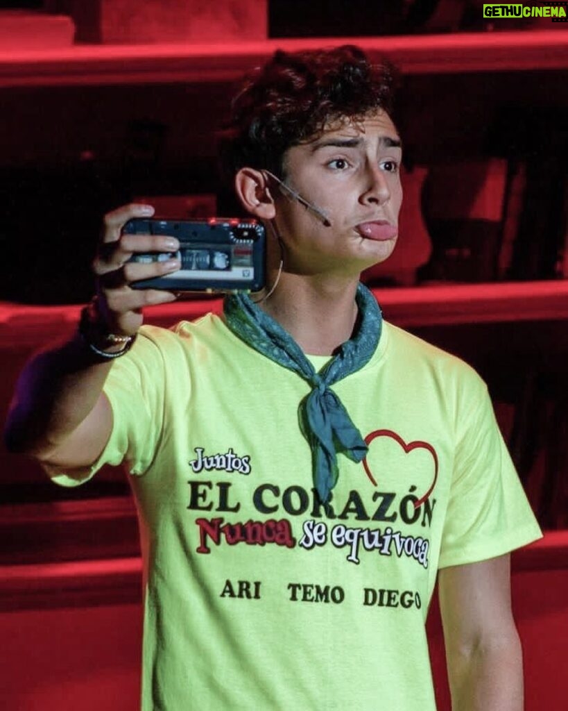Emilio Osorio Instagram - Pueden creer que este bebé ya va a cumplir 18