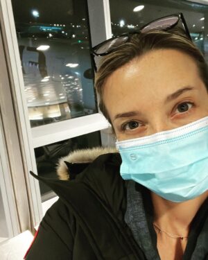 Emily Baldoni Instagram - On my way home home (🇸🇪) and traveling without my little entourage for a whole week. That’s a first since having kids. I keep panicking thinking that I’ve lost a bag or a child because I couldn’t possibly be traveling with just a backpack on my back and have NOTHING in my hands. I’ve already looked at pictures of my family and zoomed in on their faces and lingered there for a little too long. I’ve also done a little dance of freedom, read 70 pages of a book and enjoyed s i l e n c e. Damn it’s nice to be alone. Damn it’s hard to be away. 🤪