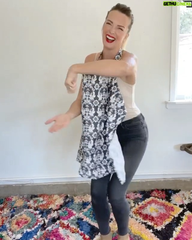 Emily Baldoni Instagram - Paris Fashion Week may be in full swing, but we're more interested in the catwalk closer to home. Because mamas deserve to feel FREAKIN FANTASTIC! The Cocoon by @weareamma is the only nursing cover that's: ♥️ fashionable ♥️ breathable ♥️ lightweight ♥️ versatile And wearable long after your breastfeeding days are gone 💃😘 https://shop.weareamma.com/thecocoon