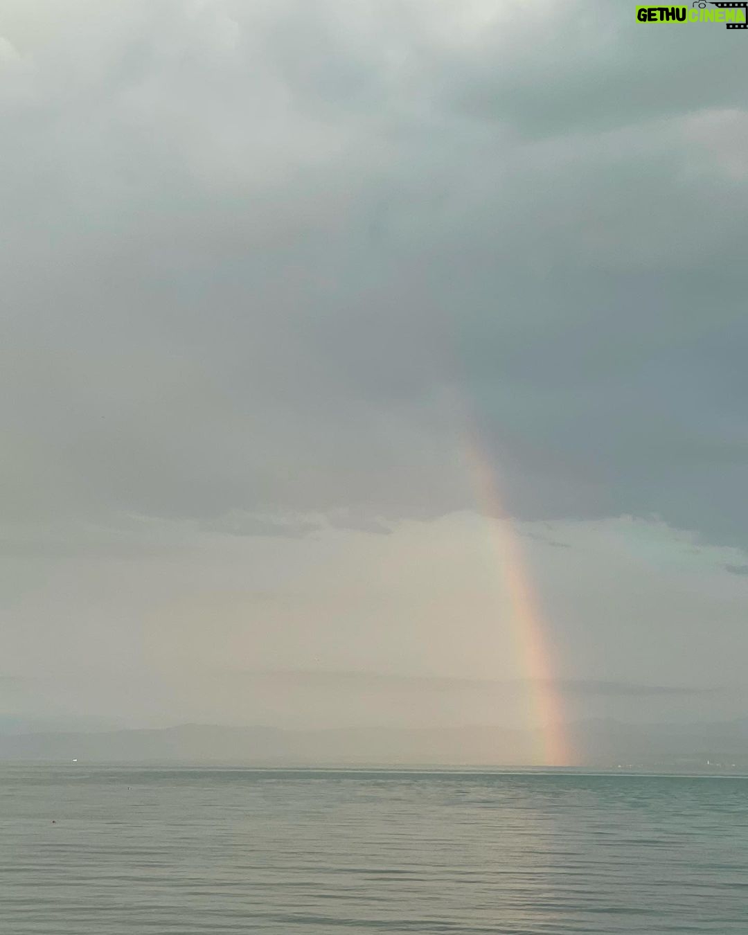 Emily Cox Instagram - Lake Constance, you are gorgeous ! What a great place for a holiday. I will definitely come again. For those of you, who asked me: Here are a few of the recommendations that I got from you, that I tried,and that I found awesome..thank you all so much for your many Tips! ❤️ 1) Eat at „Bacchus“ in Meersburg - best food ever! 2)go to the flower island Mainau 3) Take a boat to Schaffhausen and then go and see the „Rheinfall“ 4)Visit the „Münster“ in Konstanz and see the old Krypta 5) Have Pizza and Coffee with a view at Fährhaus in Meersburg 6) Icecream at Dolomiti in Konstanz #travel @bodensee.de #lakeconstance #actorontherun #thelastkingdom #valhalla