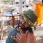 Emine Mkh Instagram - J’étais obligé de faire un détour par ici. S’il vous plaît regardez comment je suis heureux d’être là ! 😁☀️ Bon été à tous ! 🤍✌🏽 𝐌𝐢𝐬𝐭𝐞𝐫 𝐁𝐨𝐛 Saint-Tropez