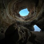 Emine Mkh Instagram - ~𝑶𝒃𝒓𝒊𝒈𝒂𝒅𝒐~ Coup de coeur pour le Portugal vraiment 🇵🇹❤️ Il y a des portugais ici ? Algar de Benagil Algarve Portugal - Benagil Cave