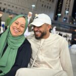 Emine Mkh Instagram - En faisant ce voyage avec toi, j’ai tout gagné ! Si tu savais comme Je t’aime 🤍 (Vous préférez laquelle la miff ?) Mecca, Saudi Arabia