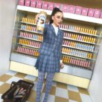 Emma Chamberlain Instagram - @chamberlaincoffee made another latte in a can… this time a little sweeter and with oat milk… 🥳 some of you love our original almond coconut milk lattes, some of you… uh… don’t. but that’s okay. coffee is personal. if you like oat milk and a sweeter taste, give this new one a try. available now in salted caramel and mocha 🍬🍫 nationwide at @walmart stores, and coming soon to other stores too… so stay tuned… if you still love the original almond coconut latte, have no fear, those will still be available at some retailers ☺️ let me know what you think…