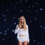 Emma Chamberlain Instagram - @chamberlaincoffee black friday sales… are happening… and its pretty serious… 30% off everything… go stock up… www.chamberlaincoffee.com