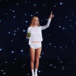 Emma Chamberlain Instagram - @chamberlaincoffee black friday sales… are happening… and its pretty serious… 30% off everything… go stock up… www.chamberlaincoffee.com