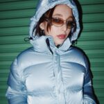 Emma Chamberlain Instagram - it’s not winter… 😲 IT’S SUPER PUFF SEASON 😁 @aritzia #aritziapartner