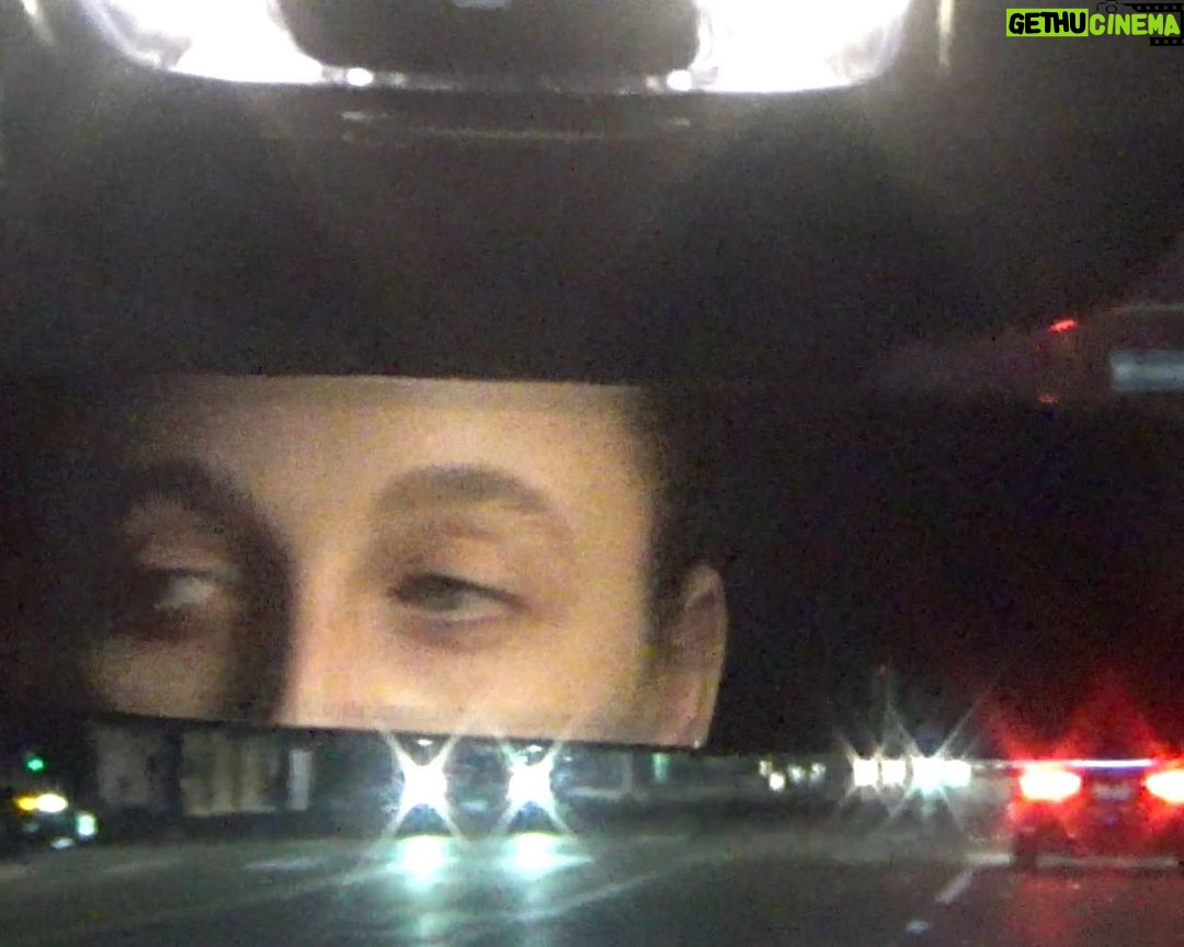 Emma Chamberlain Instagram - i posted a youtube video www.youtube.com/emmachamberlain