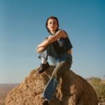Emma Chamberlain Instagram - i designed a pair of 501’s with @levis 😁👖❤️ my favorite jeans in the WORLD!!! with a comfortable fit, cutie little belt charms and plaid patches… go grab a pair if u wanna 👖 #150YearsOf501
