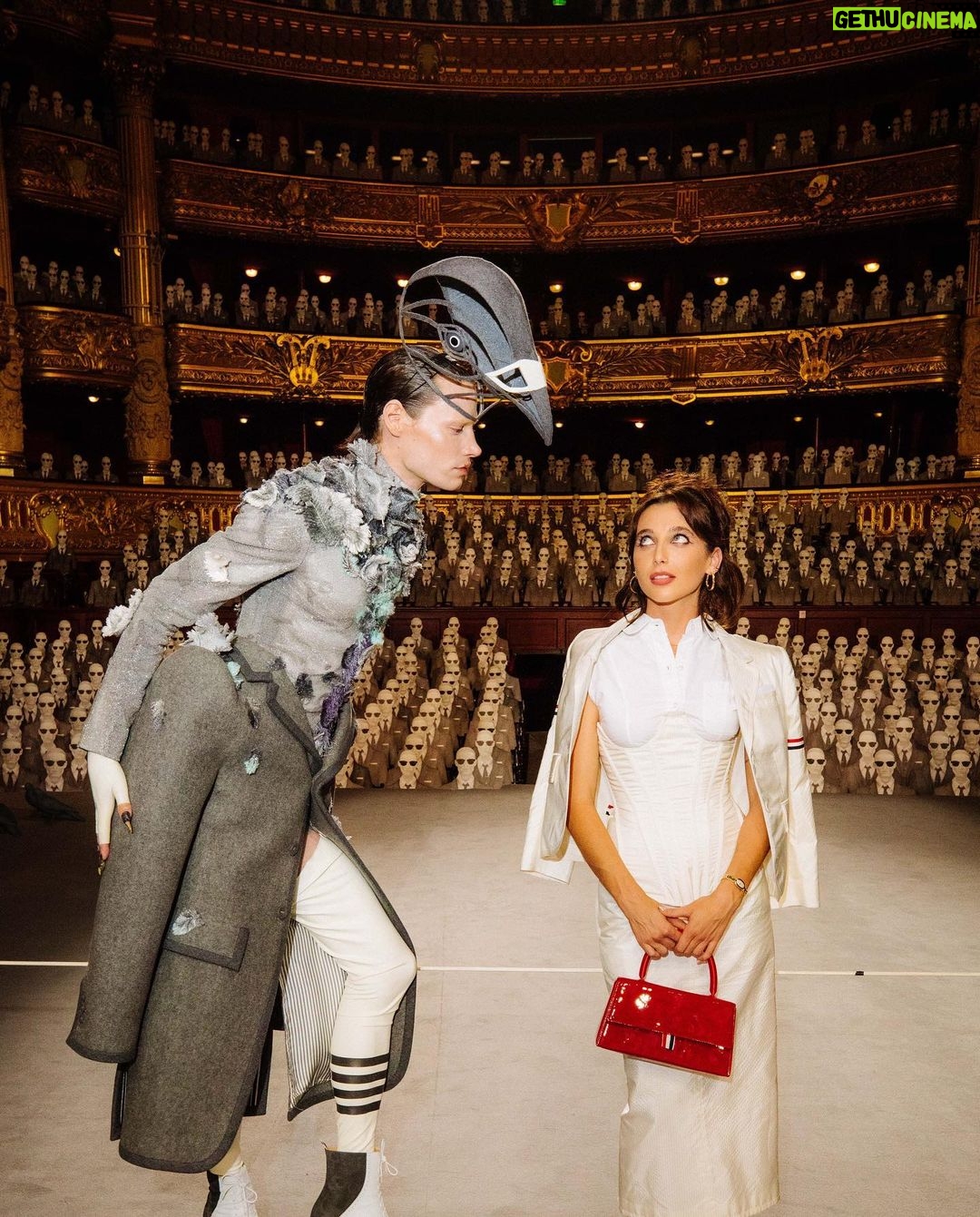 Emma Chamberlain Instagram - 🐦 @thombrowne ❤️ Paris, France