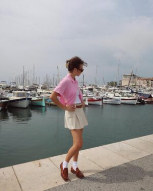 Emma Chamberlain Instagram - @aritzia in cannes 🐟
#aritziapartner