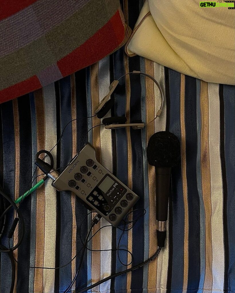 Emma Chamberlain Instagram - PODCASTING? IT’S ALL THE RAGE THESE DAYS! @anythinggoes @anythinggoes @anythinggoes