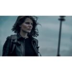 Emma Greenwell Instagram - We’re just getting started 😮 Episodes 1-4 available on @starz #therook