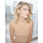 Emma Greenwell Instagram - Best few days promoting The Rook coming this summer to @starz Dreamiest team thank you, thank you @daniellenachmani @bobbyeliot @jennakristina @starz