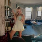 Emma Meisel Instagram - I’m just excited to be here :) Upper West Side, NYC