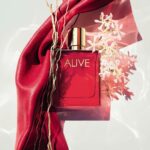Emma Roberts Instagram - I never leave home without it - The new ALIVE Parfum’s intense notes of jasmine make it my favorite so far! @boss #BOSSAlive #BeYourOwnBOSS