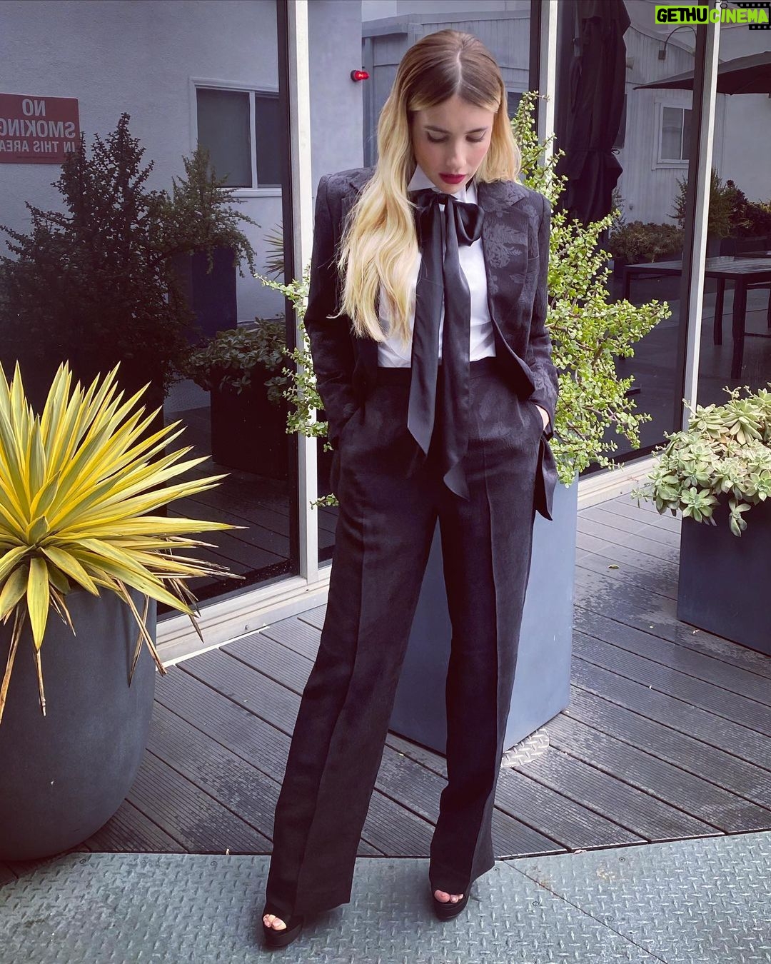 Emma Roberts Instagram - Catch me talking #maybeido on @j_corden tonight! 🪩🖤