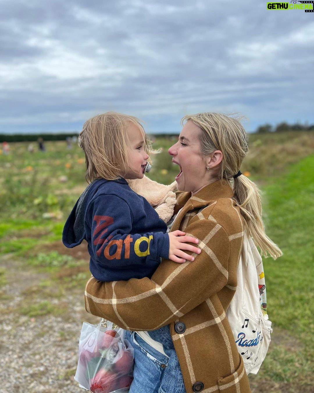 Emma Roberts - 552.6K Likes - grateful ā¤ļø