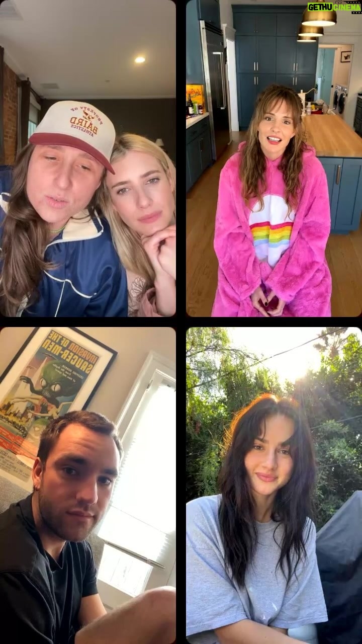 Emma Roberts Instagram - chatted with the stars & showrunner of @tellmelieshulu @belletrist in anticipation of the finale this Wednesday directed by the one and only @robingwright π scrub through for #dollcontent hehe