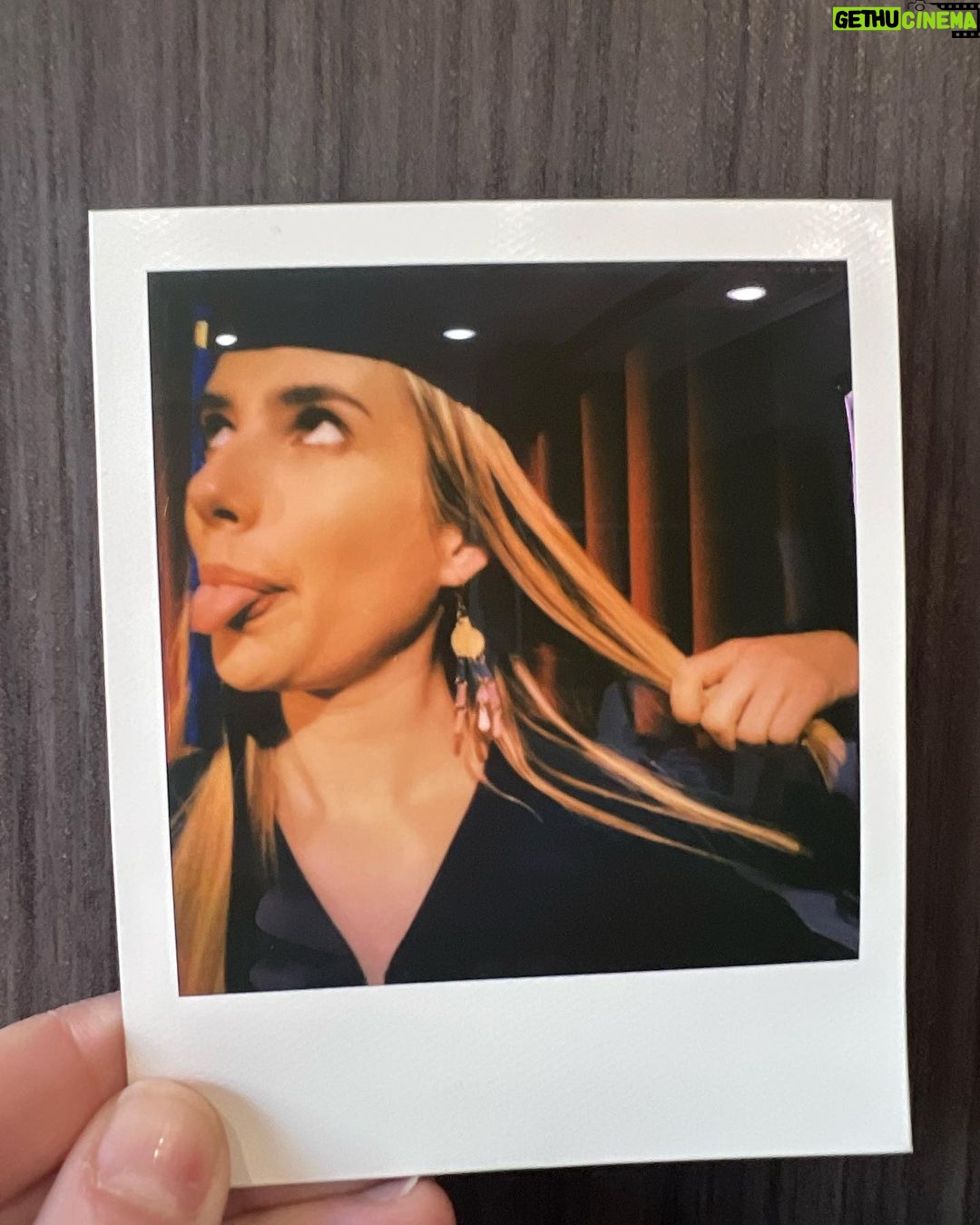 Emma Roberts Instagram - 2022 you were alright after all 💕 💫