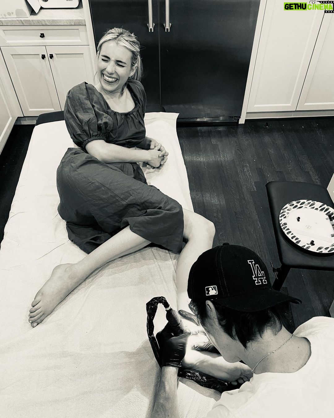 Emma Roberts Instagram - 2022 you were alright after all 💕 💫