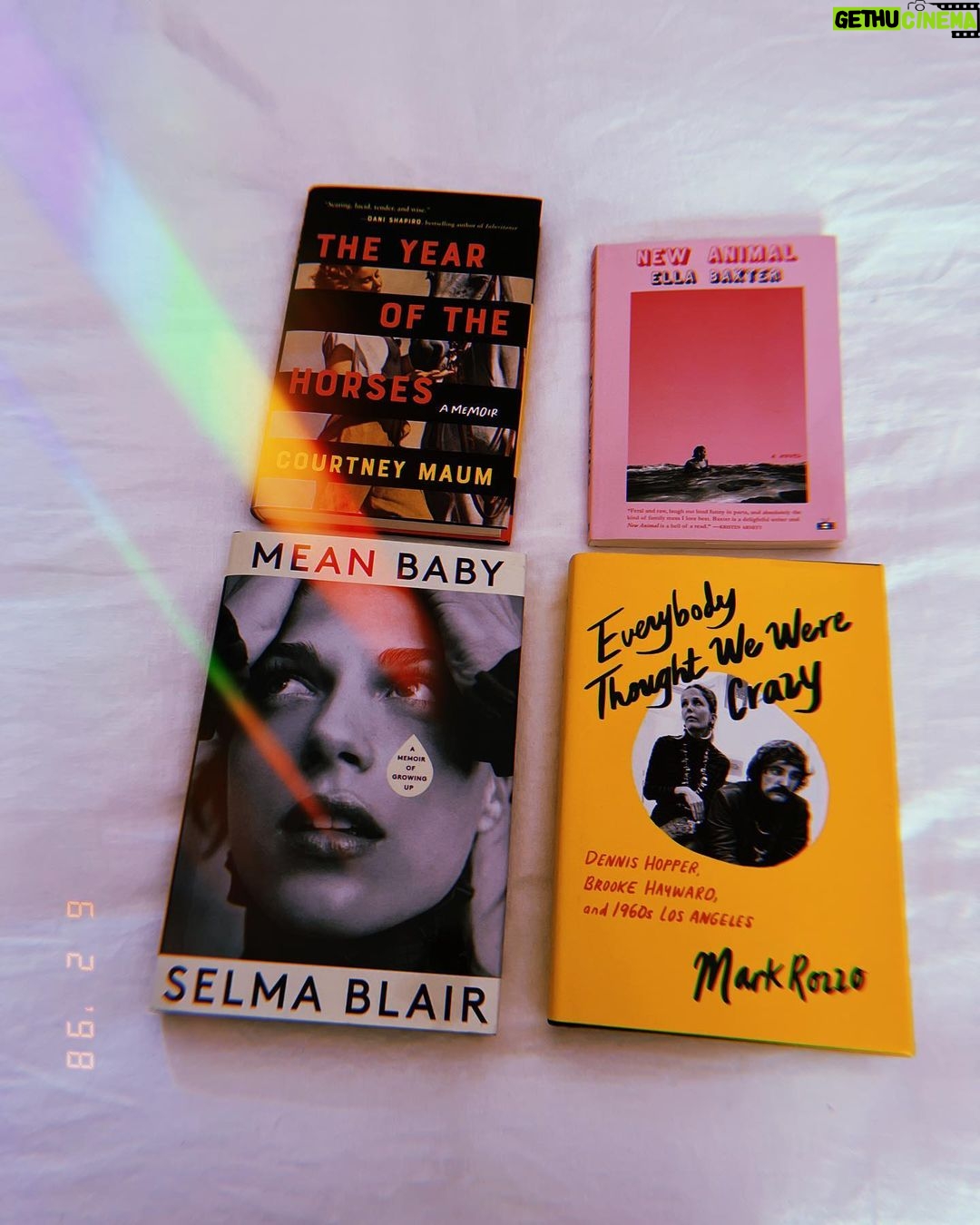 Emma Roberts Instagram - what she’s wearing @byfar_official @elkin 🐆 ➡️ what she’s reading @belletrist 💗