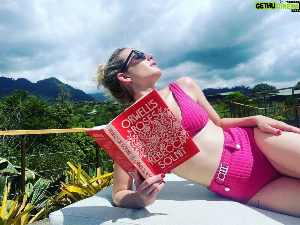 Emma Roberts Instagram - It was the last day in paradise @thewell @altagraciaauberge @aubergeresorts 📖 💗🏝👙 Hacienda AltaGracia, Auberge Resorts Collection