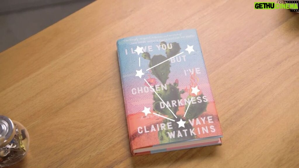 Emma Roberts Instagram - @belletrist + @bookclubdotcom’s DEC BOOK PICK📚✨ I Love You But I’ve Chosen Darkness is about love, loss, and the winding path to wholeness. #ClaireVayeWatkins’ novel is our December book pick for Belletrist + BookClub, and one that I really enjoyed. Sign-up today via the link in my bio to see Karah’s conversation with the author! #belletristbookclub #bookclubapp